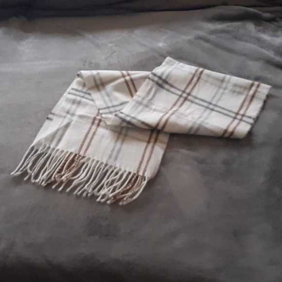 Cejon Accessories - Cream & brown plaid fringe scarf